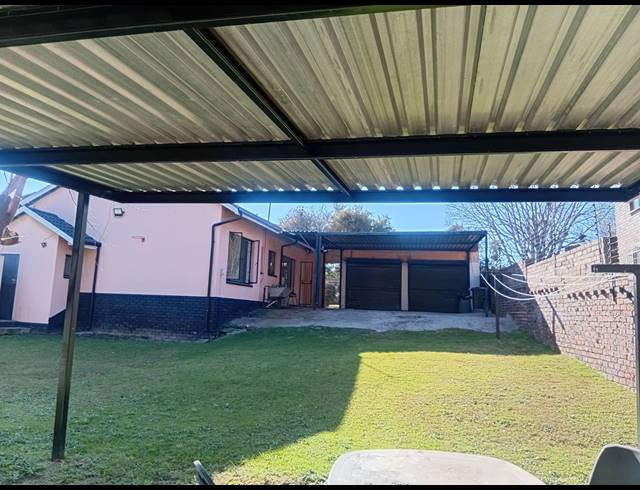 3 BEDROOM HOUSE FOR SALE IN BIRCH ACRES